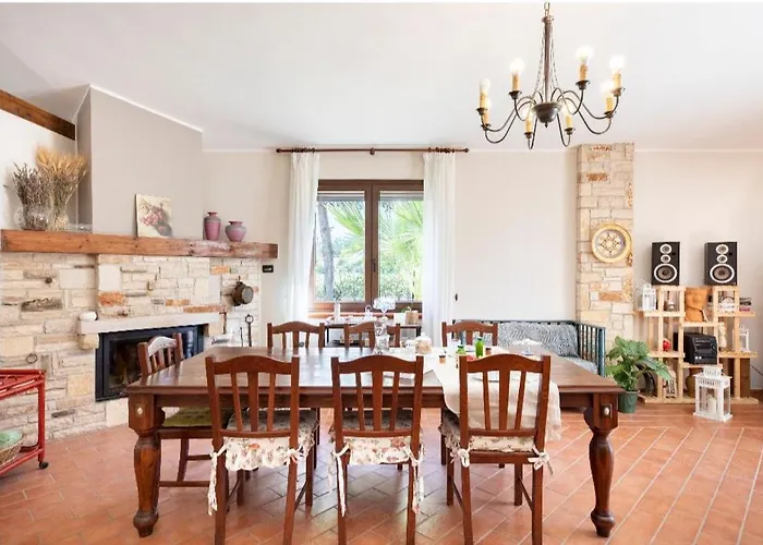Azaro-casa Vostra Bed & Breakfast