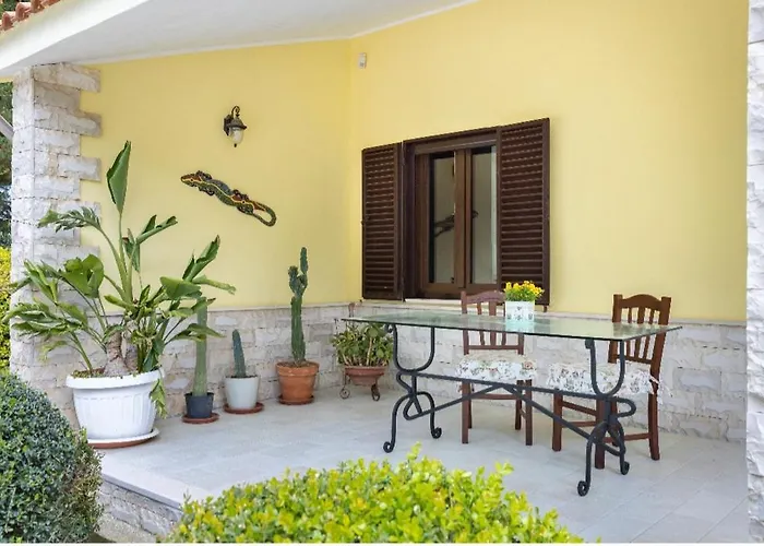 Bed & Breakfast Azaro-casa Vostra